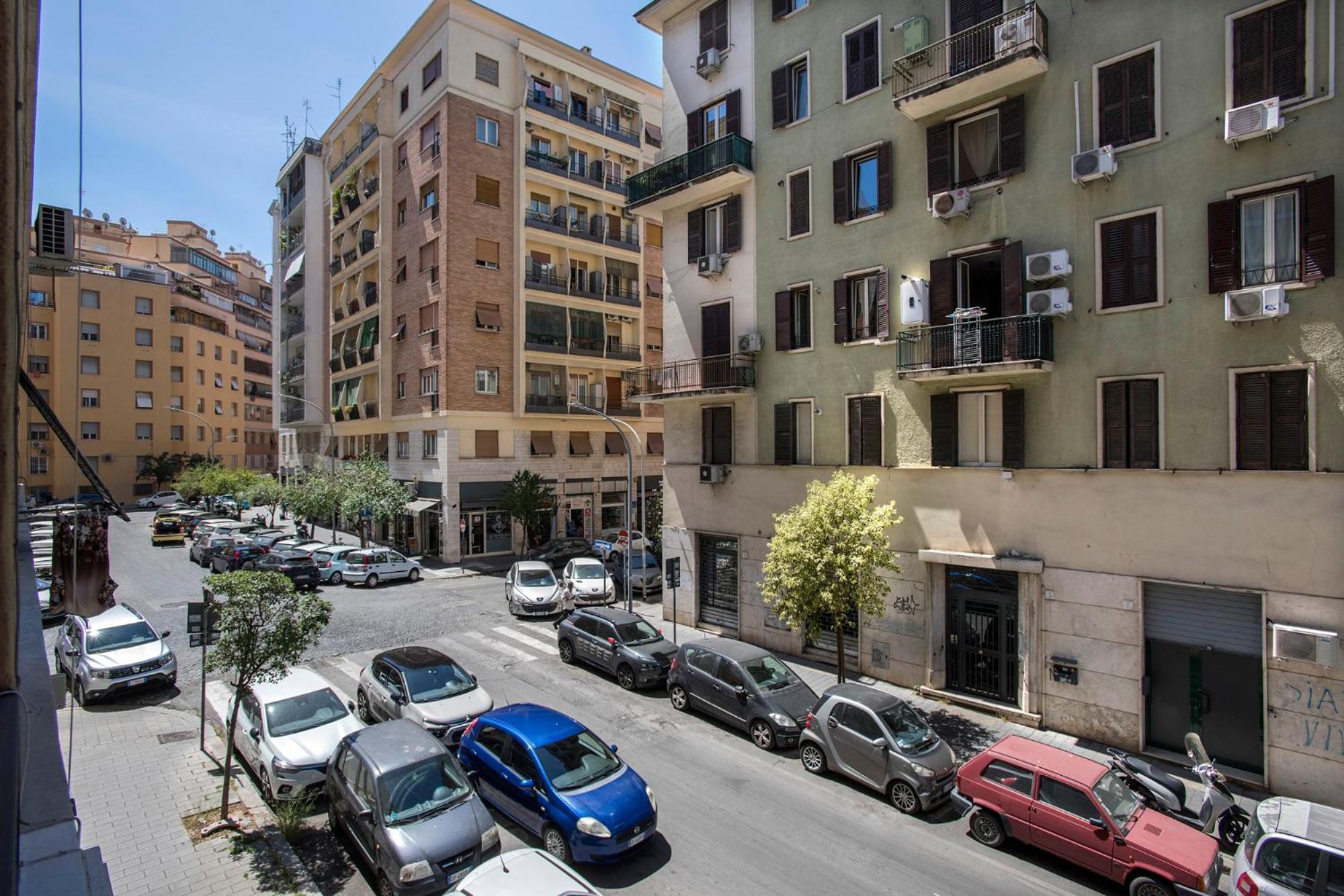 Appia Luxe - A Poche Fermate Del Centro Apartman Róma Kültér fotó